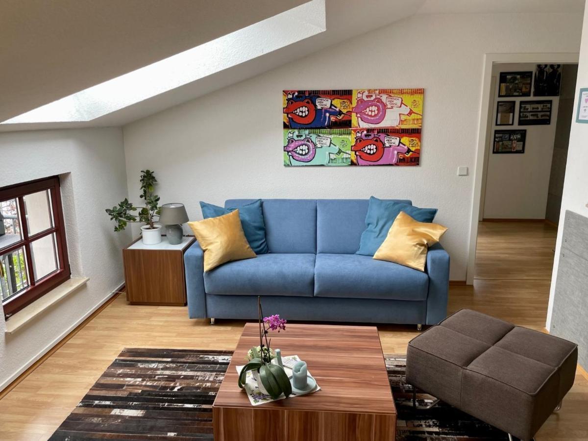 Charmante Dachgeschoss Wohnung Leipzig Exterior foto