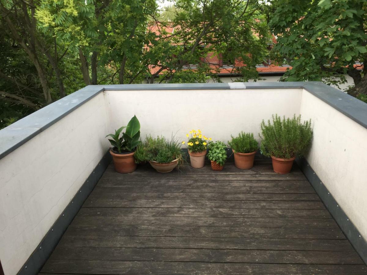Charmante Dachgeschoss Wohnung Leipzig Exterior foto